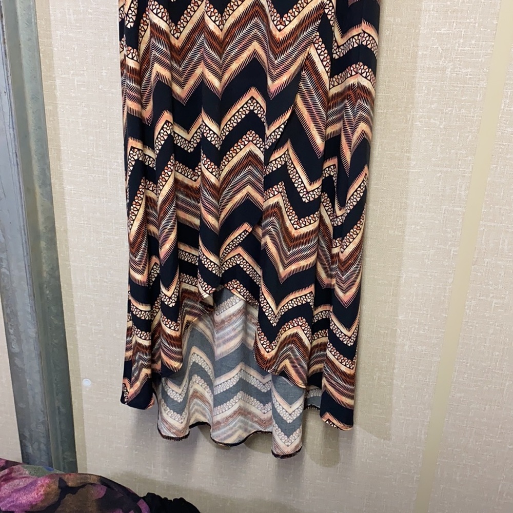 Dress - Picture 3 of 6